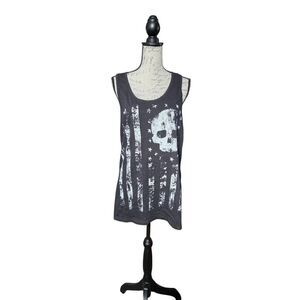 Black Matter Size Medium Black White Distressed Skull Flag Tank